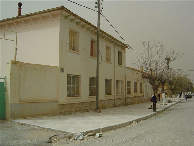 LE TELAGH ECOLE DES FILLES 05.jpg -                                